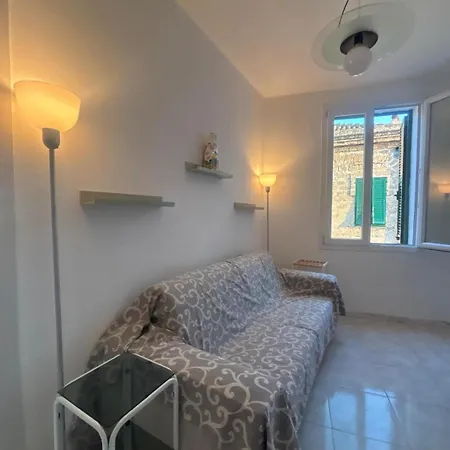 Nuras - Casa Aurelia Square View Old Town Apartamento Alghero