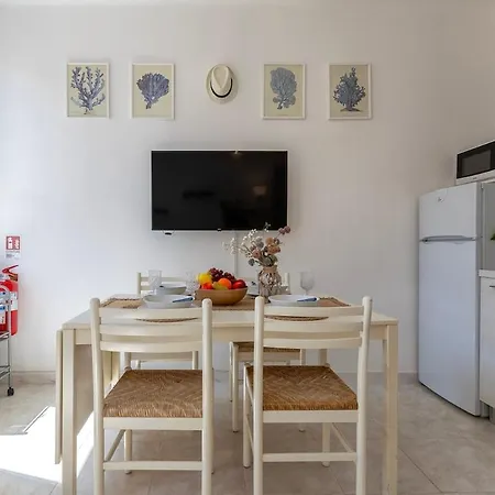 Nuras - Casa Aurelia Square View Old Town Apartment *
