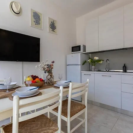 Nuras - Casa Aurelia Square View Old Town Apartman *