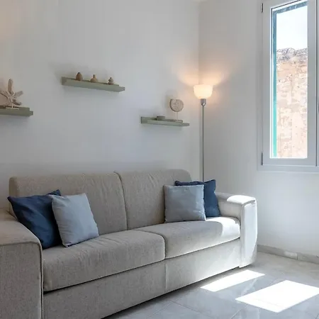 Nuras - Casa Aurelia Square View Old Town Apartment